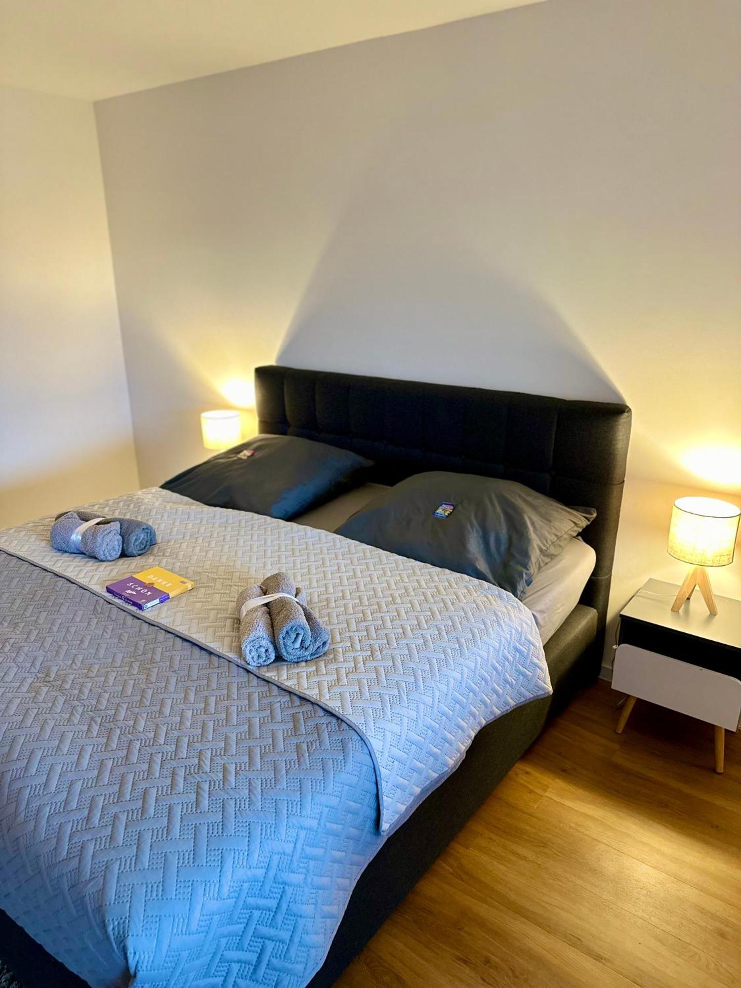 Traumhafte 115 Qm Ferienwohnung Am Steinhuder Meer, Ruhig, Komfortabel, Loggia, Parkplatz, Wifi فونستورف المظهر الخارجي الصورة